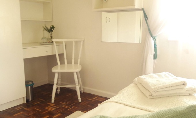 Flamingo Vlei Bed & Breakfast | Room 3 @ HOMESTAY ON BLOUBERG NATURE RESERVE