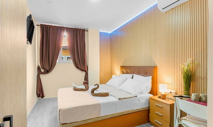 Torrevieja Apartment | Room '7A' with Wi-Fi and Air Conditioning