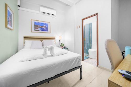 Santurce Hotel | Room 9 Sleek & Serene Stay in San Juan