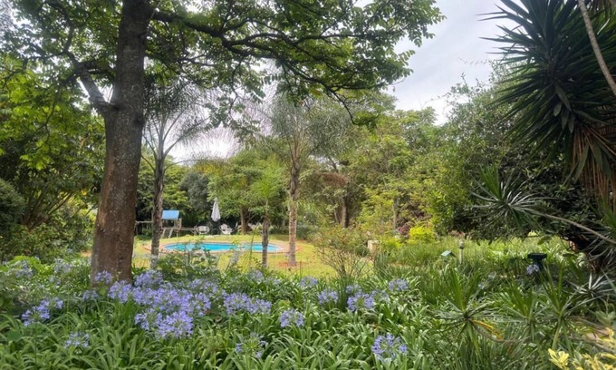 White River House | Room-busa House Self Catering Guest Hous