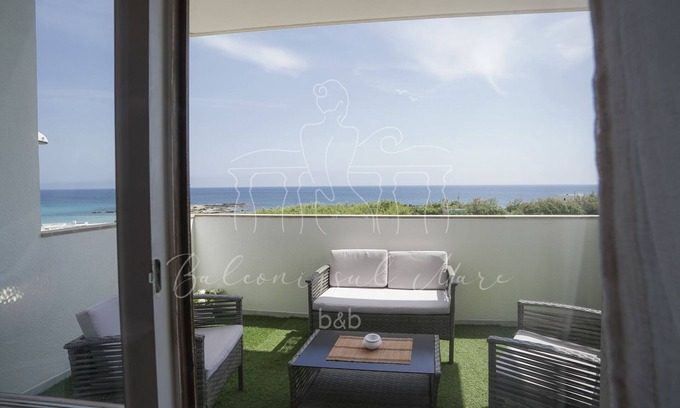 Salento Peninsula Bed & Breakfast | Room in B&B - B&B Balconi Sul Mare Deluxe Room With Hydromassage "madonna Dell'altomare"