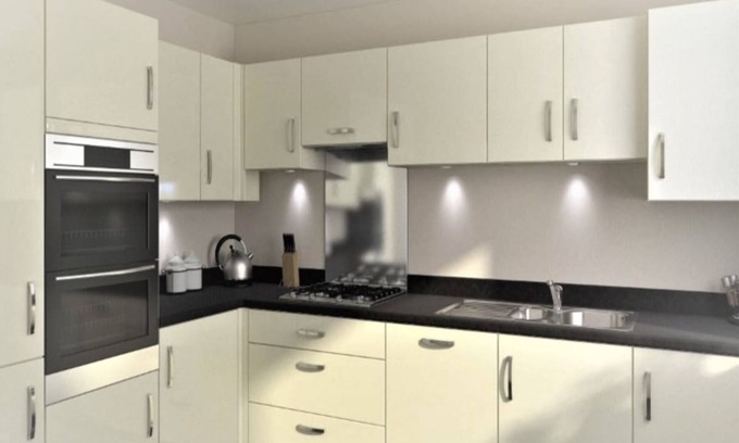 Telford House | Room in Guest Room - Double Room, Full Kitchen, Smart TV, Shared Bathroom in 3-bed Home