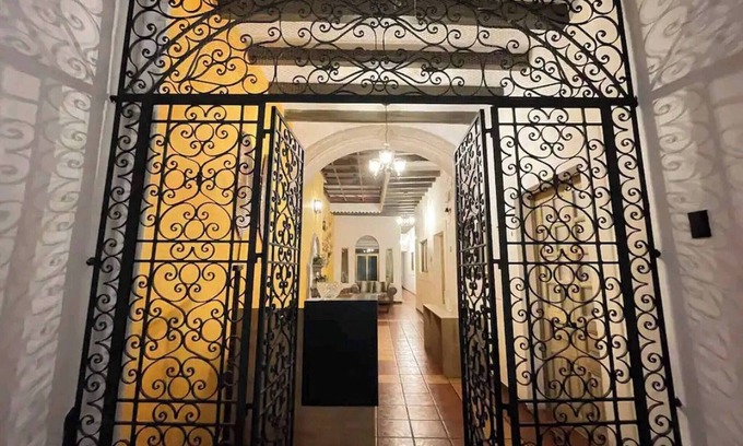 Historic Centre House | Room in House - Habitacion I Para 4 Personas 3 Camas