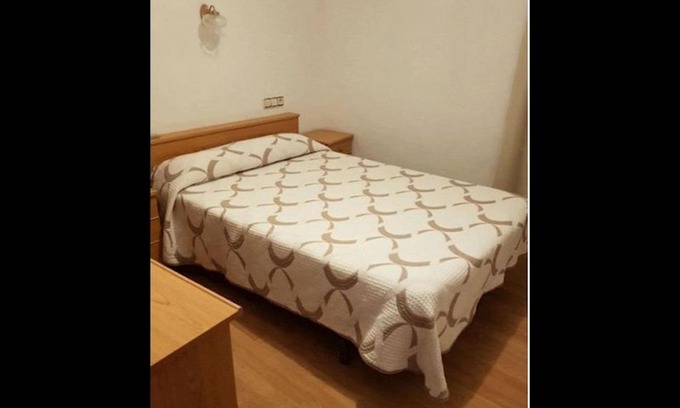 Luarca House | Room in Lodge - Double and single room - Pension Oria 1