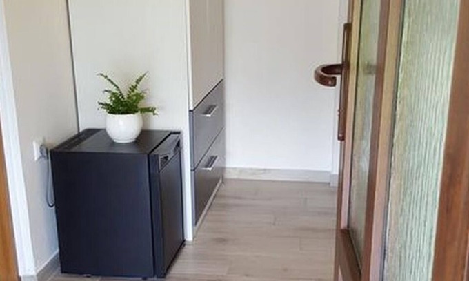 Ostarski Stanovi Bed & Breakfast | Room in Rakovica with Terrace, Air condition, WIFI (4371-5)
