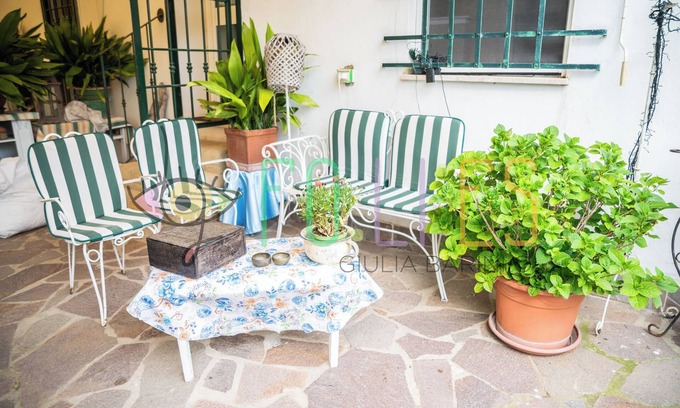 Collesalvetti Apartment | Room 'La Casina Di Parrana 2' with Shared Terrace, Shared Garden and Wi-Fi