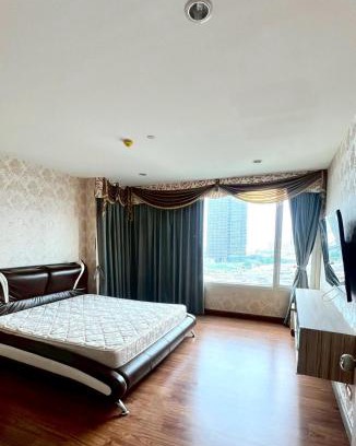 Bang Lamphu Lang Apartment | Room near Iconsiam 2km