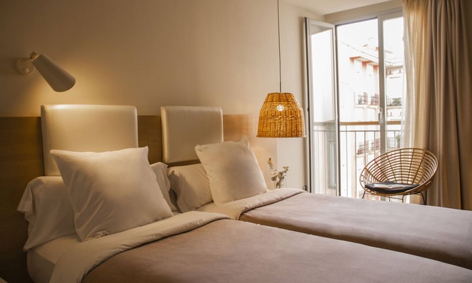 Bilbao Old Town Hotel | room Select Bilbao