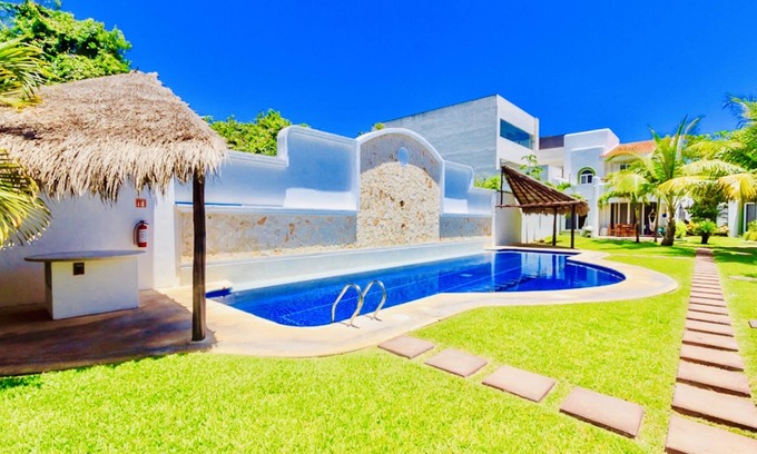 Centro Villa | Room-superior Basic Room With Swimming P