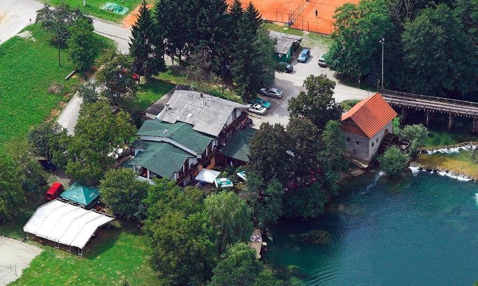 Duga Resa House | Rooms Brig