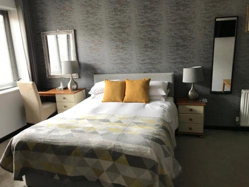 Oakham Apartment | Rooms @ Number Six