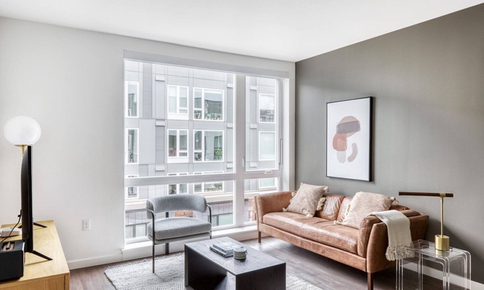 Judkins Park Apartment | Roomy Central District 1BR w/Gym & BBQ, nr downtown, by Blueground
