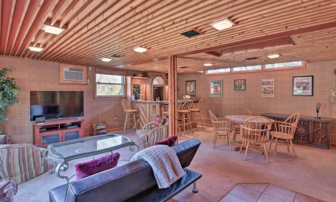 Nashville House | Roomy Nashville Getaway on Percy Priest Lake!