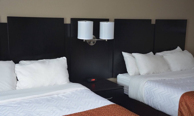 Watford City Hotel | Roosevelt Inn and Suites