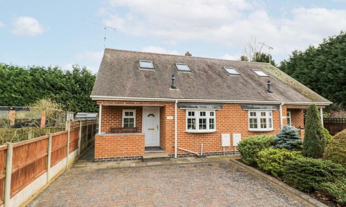 Stourport-on-Severn House | Rooster