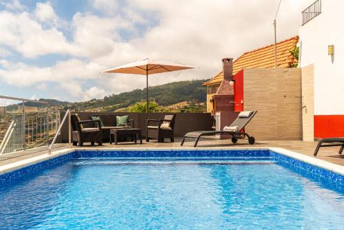 Lombo do Doutor House | Roraima House - Private Pool & Garden