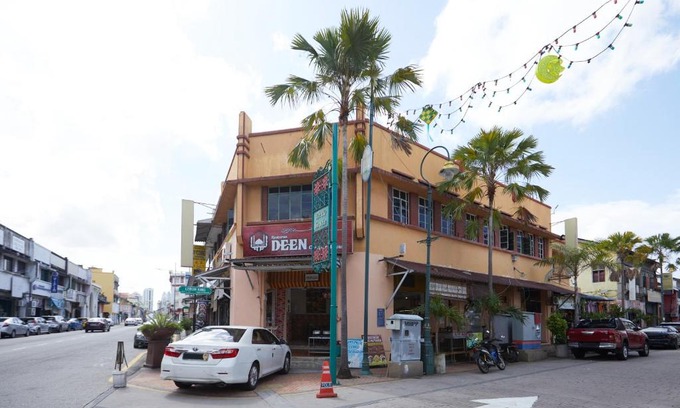 Historic George Town Hotel | Ros Heritage Motel