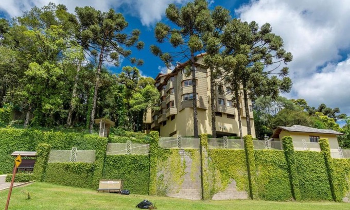 Floresta Apartment | Rosa Edifício Lagos de Gramado