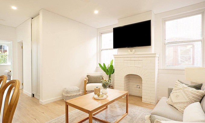 Rose Bay Apartment | Rose Bay Paradiso (ISYD) - Welcoming and stylish 3BR Rose Bay haven