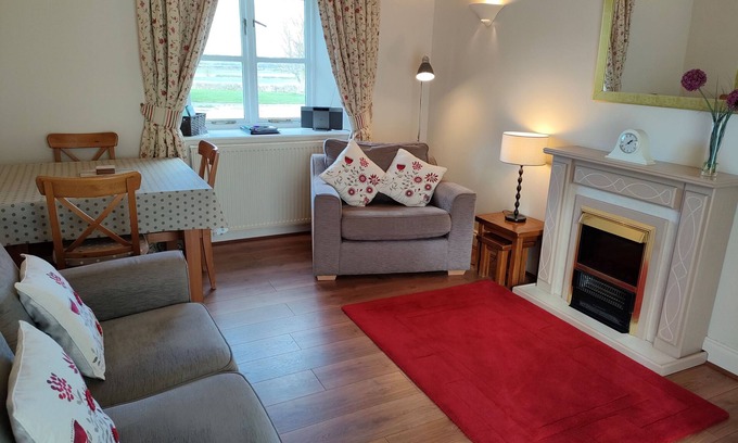 Cramlington Cottage | Rose Cottage at Burradon Farm