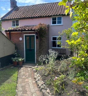 Darsham House | Rose Cottage Darsham - Suffolk Coastal