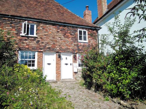 Hythe House | Rose Cottage