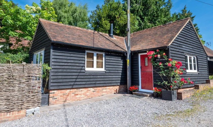 Maidstone House | Rose Cottage in the beautiful Maidstone