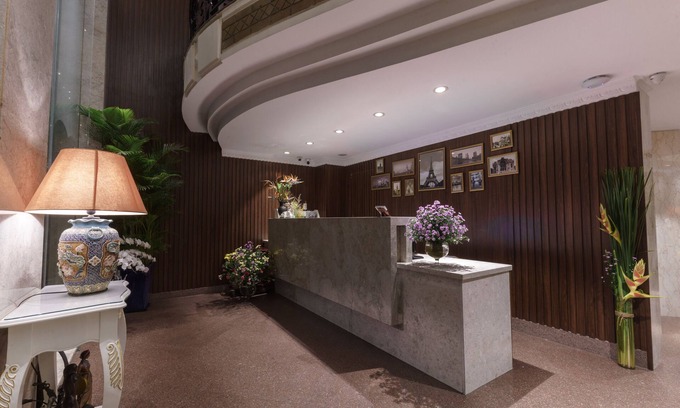 Little Japan Hotel | Roseland Corp Hotel