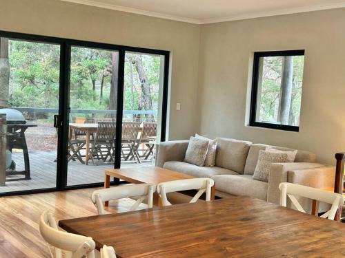 Yallingup House | Rosella - Bushland Hideaway