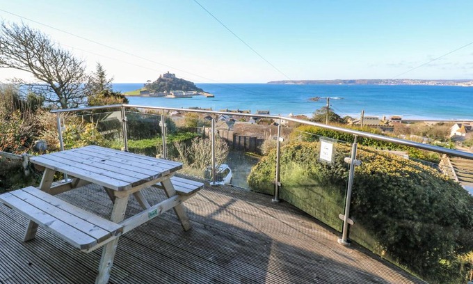 Marazion House | Rosemount