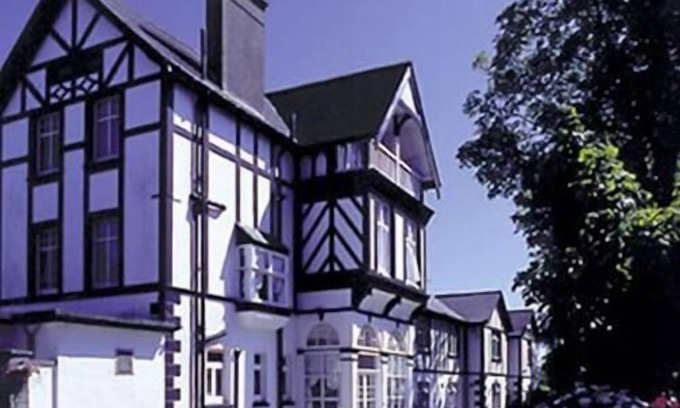Maenporth House | Rosemullion Hotel