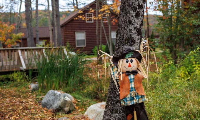 Bethlehem Cabin | Rosewood Villa: Lakefront Log Cabin Retreat