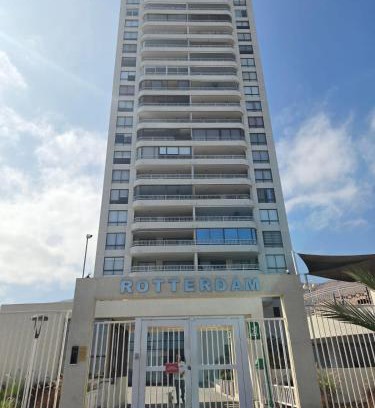 Iquique Apartment | Rotterdam Iquique Departamento para 2 con Parking y Piscina