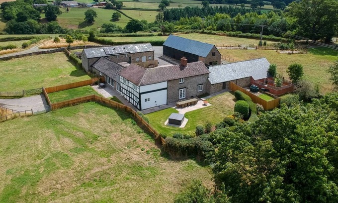 Chirbury with Brompton House | Roundton House in Montgomery