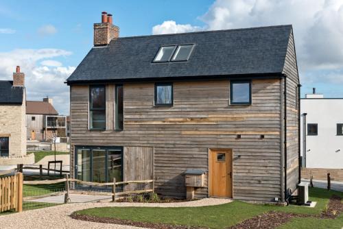 Holworth House | Rowan Cottage BV16 Silverlake Dorset