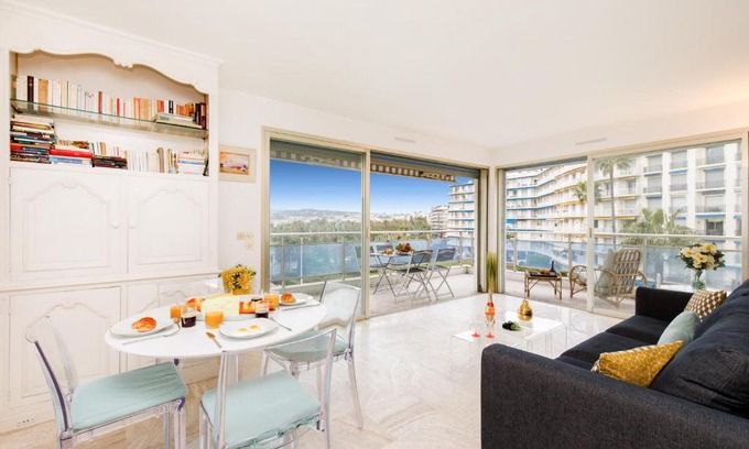 Pointe Croisette Apartment | Roxelane YourHostHelper