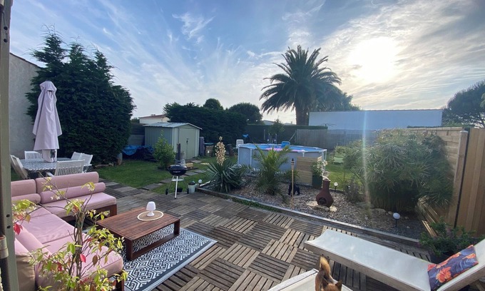 Le Chateau-d'Oleron House | Roxy House