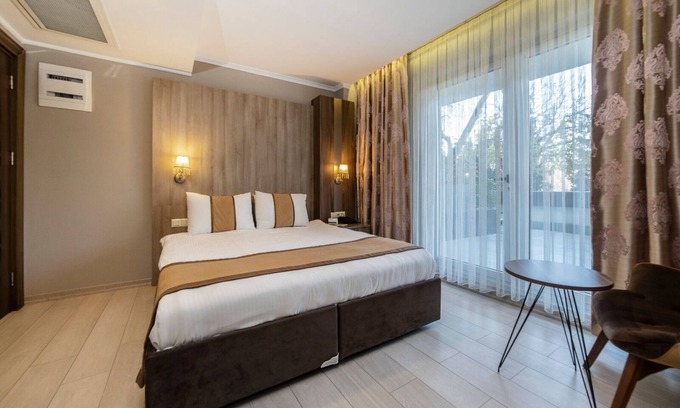 Muradiye Mahallesi Hotel | Royal Capital Hotel