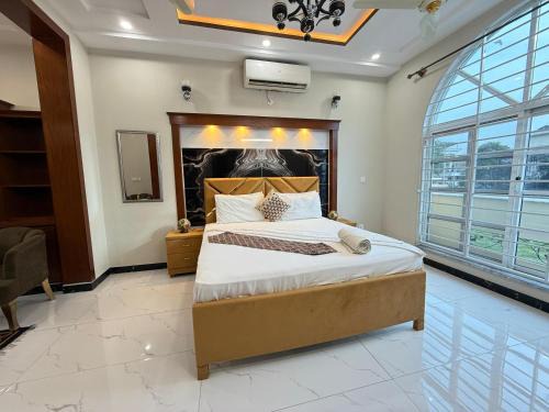 Islamabad House | Royal Dream Resorts