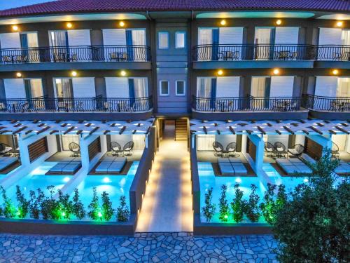 Polichrono Apartment | Royal Hotel and Suites