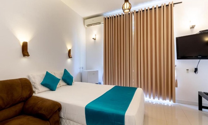 Mount Lavinia Hotel | Royal Mount Hotel