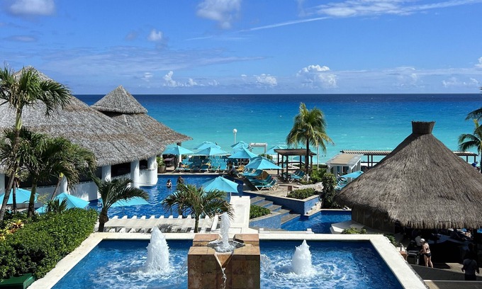 Zona Hotelera Resort | Royal Solaris Cancun - All Inclusive