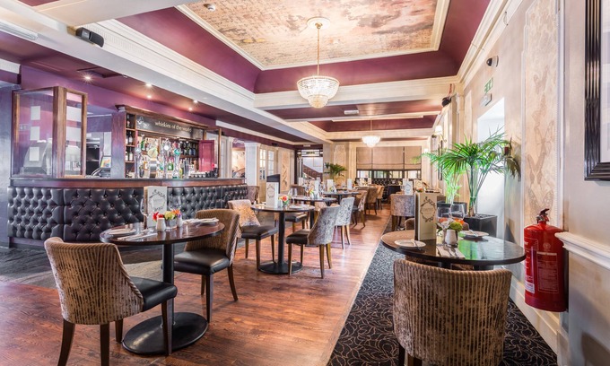 Newcastle-upon-Tyne Hotel | Royal Station Hotel