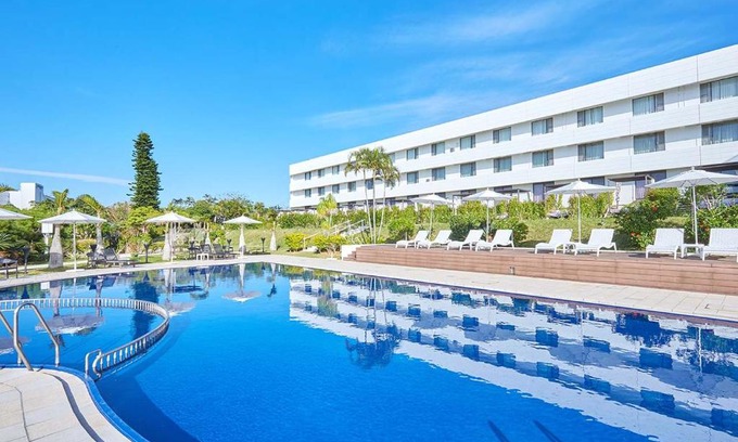 Motobu Hotel | Royal View Hotel Churaumi