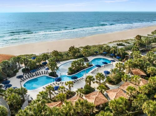 Arcadian Shores Resort | Royale Palms Condominiums