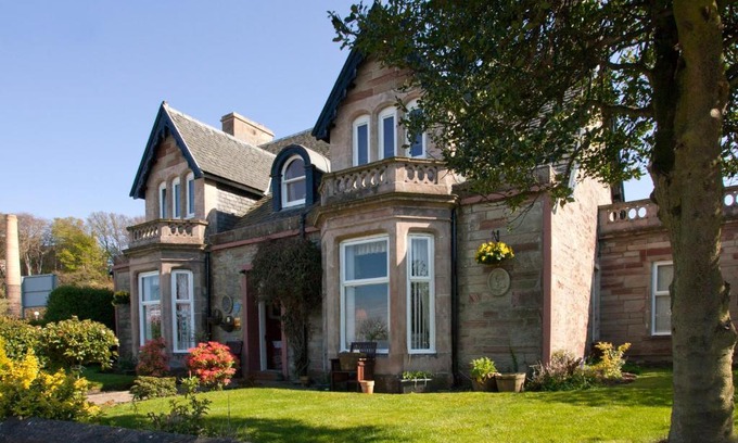 Inverness House | Royston Guest House Inverness