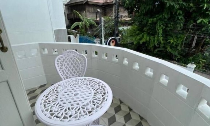 Wat Bowon Niwet Hotel | RQ THEVA Heritique Baan Praya Dinsor Road