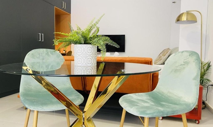 En Corts Apartment | RUBEN VELA - LOFT CLOSE to RUSSAFA (SOHO)