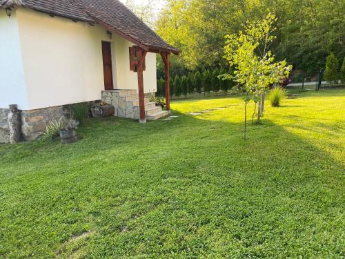 Mladenovac House | Rudnički Eko Breg