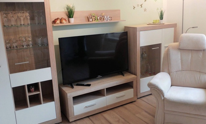Rabel Apartment | Ruhig Gelegene Doppelhaushälfte Nahe der Schleistadt Kappeln